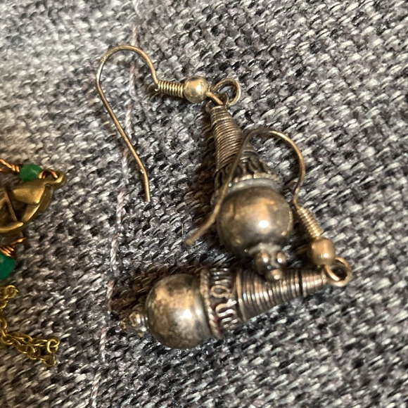 Jewelry Clearance - Picture 4 of 5